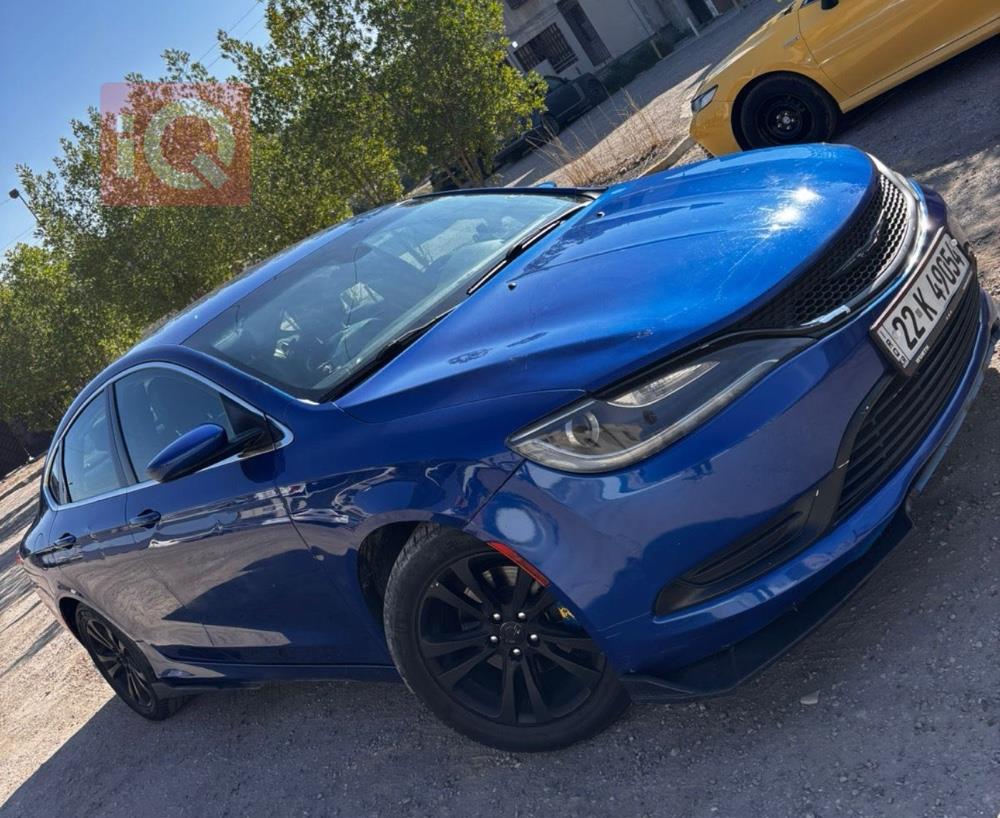 Chrysler 200